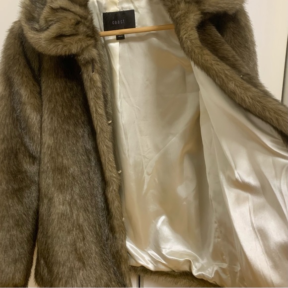 Mob Wife Brown Faux Fur Short Collar Jacket - Picture 5 of 6